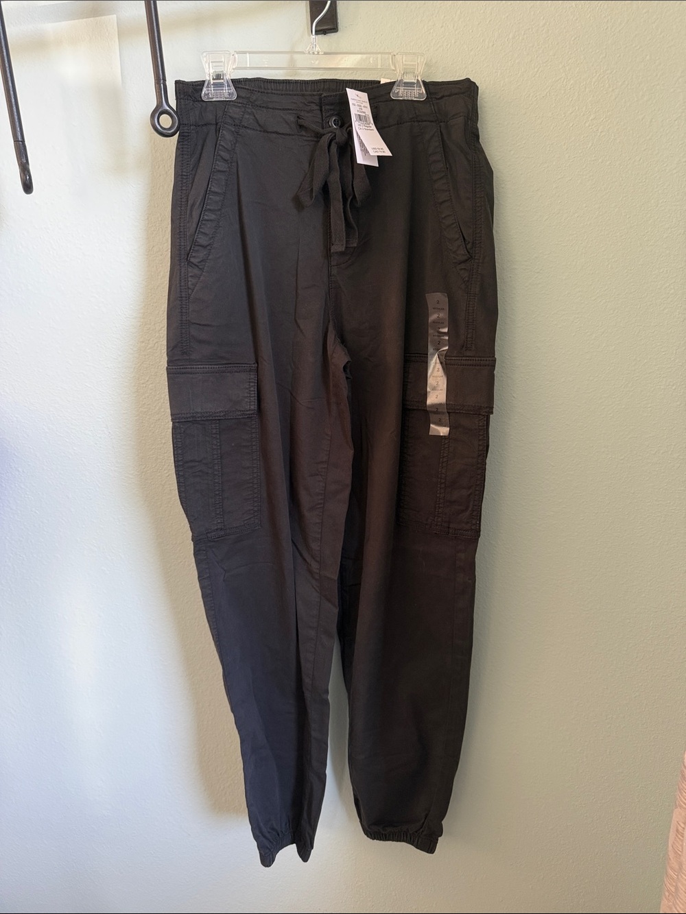 American Eagle Outfitters Black Women's Cargo Joggers
